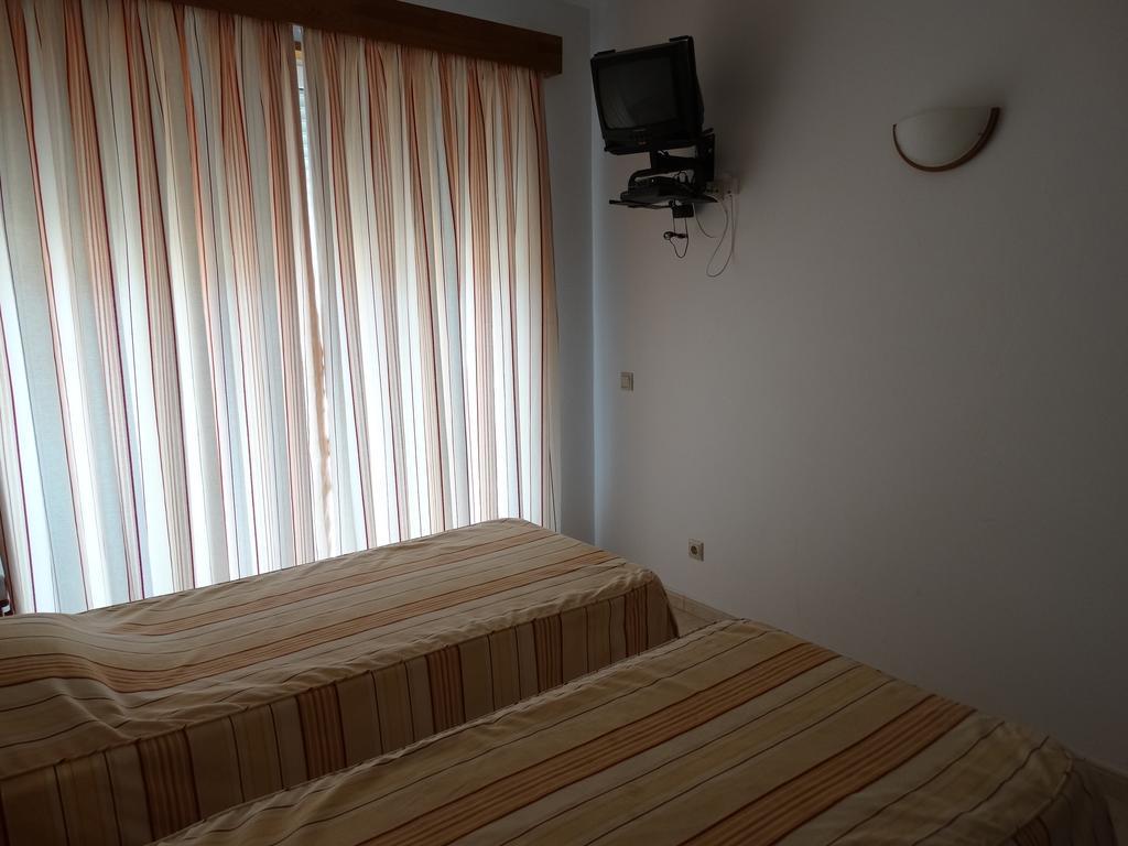 Hospedaria Descansa Pernas Monchique Luaran gambar